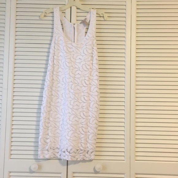 White paisley stitch halter back sundress lined - Picture 1 of 3